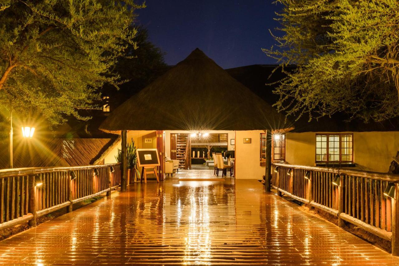 Mongena Private Game Lodge Rust de Winter Esterno foto