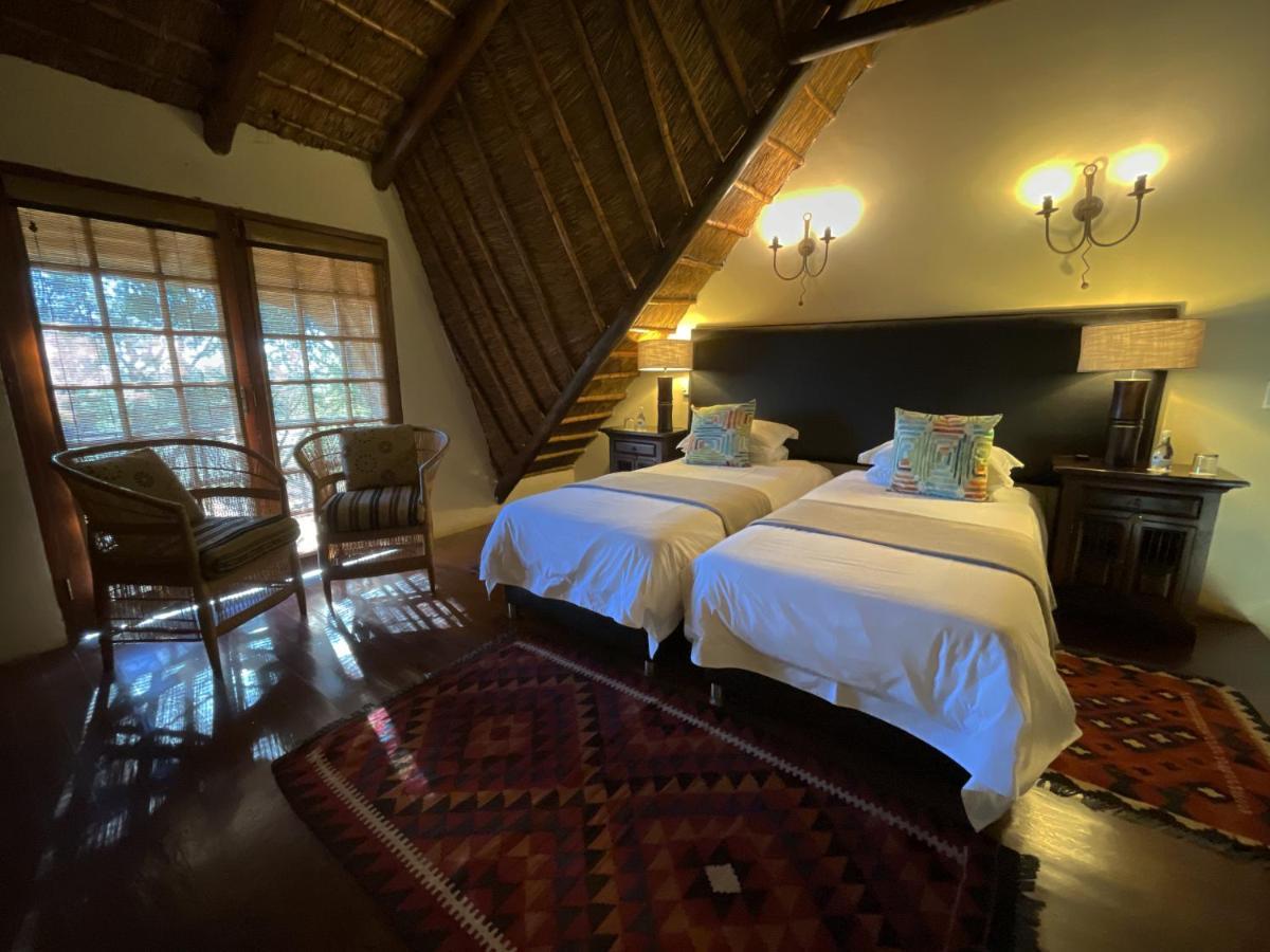 Mongena Private Game Lodge Rust de Winter Esterno foto