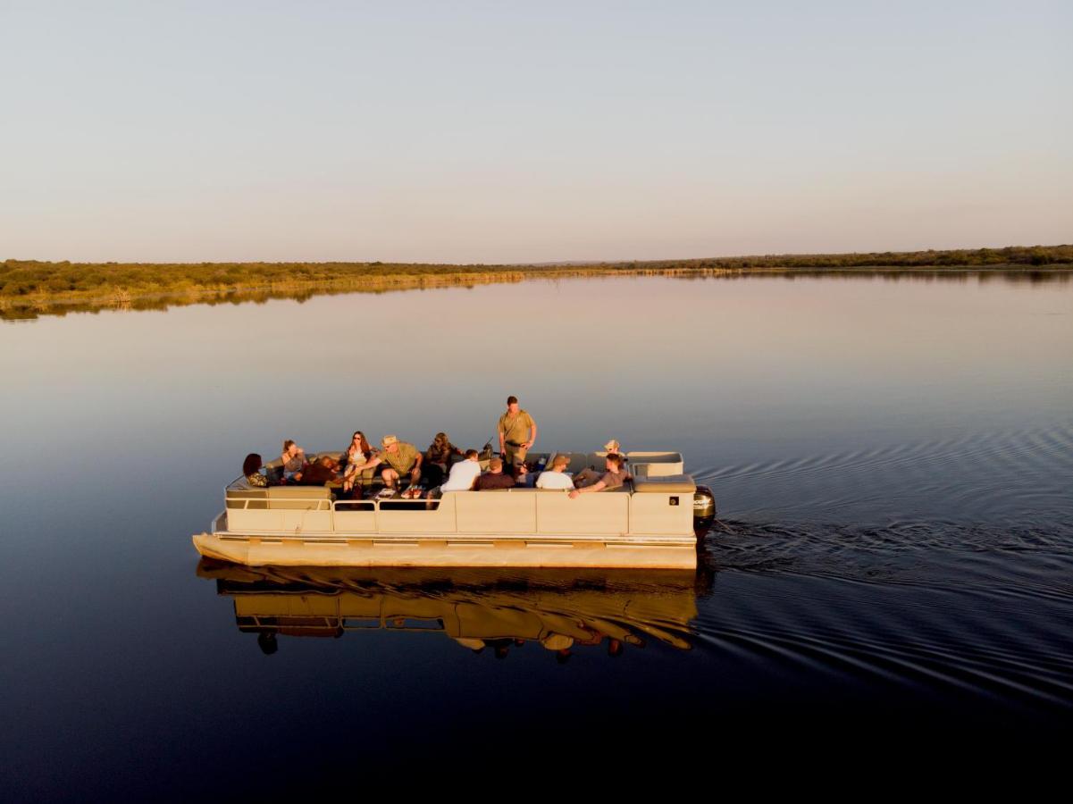 Mongena Private Game Lodge Rust de Winter Esterno foto